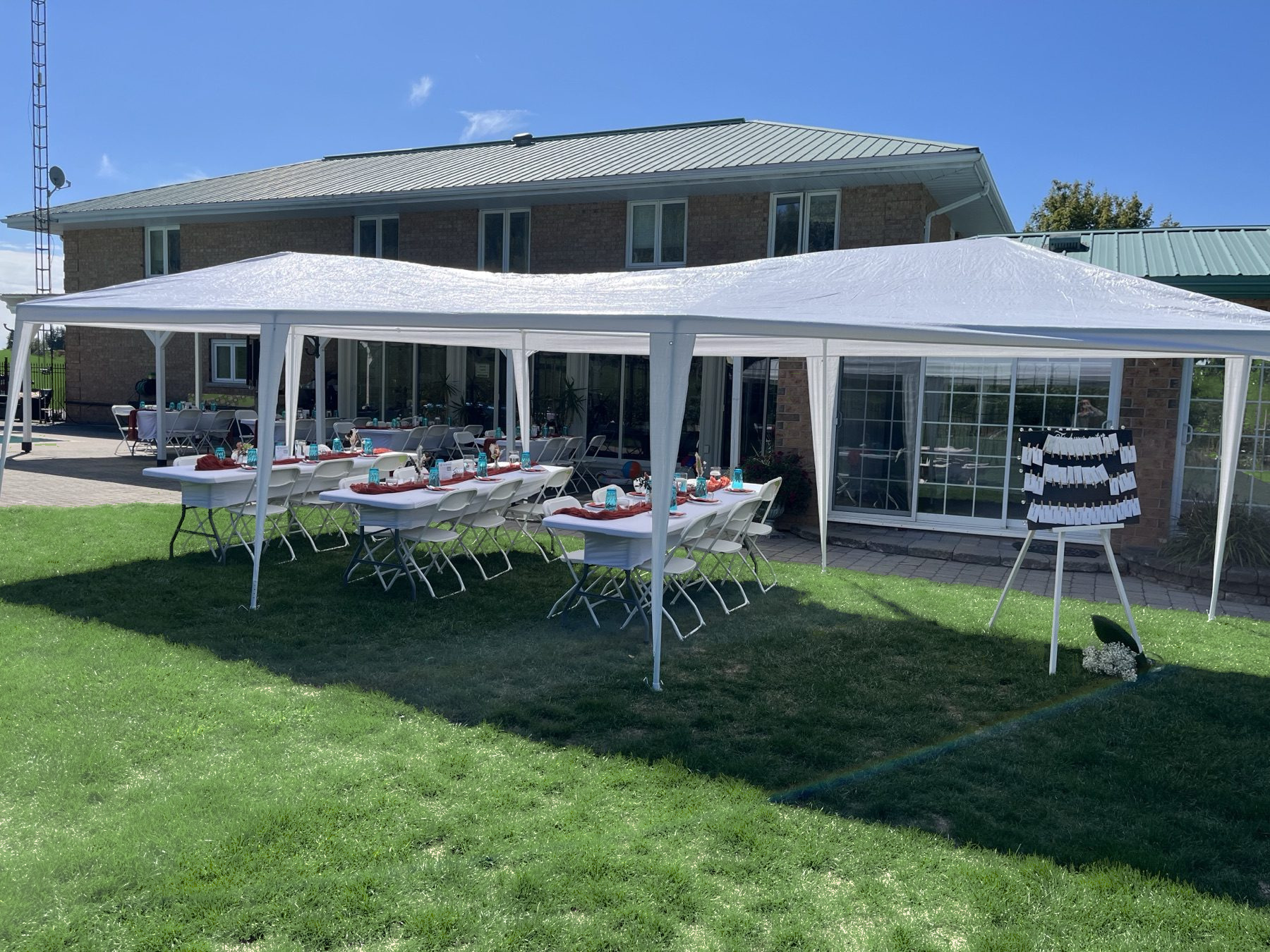 Backyard reception, small tent, daytime